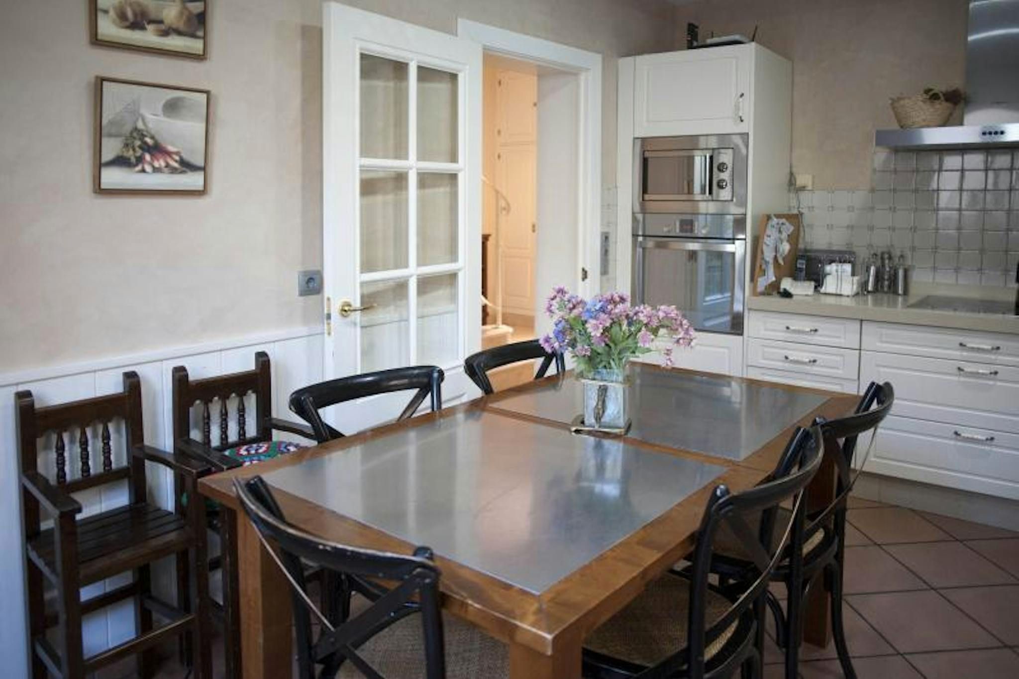 Menjador de Pis per a compartir en  Sevilla Capital amb Aire condicionat, Calefacció i Jardí privat