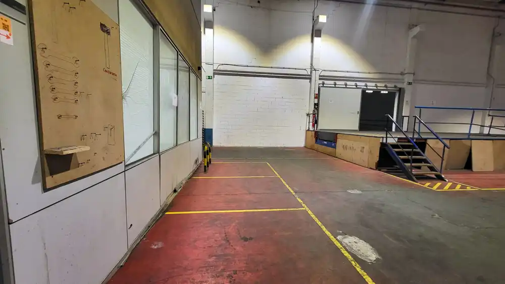 Industrial building for sale in Rúa Gambrinus, imagen 4