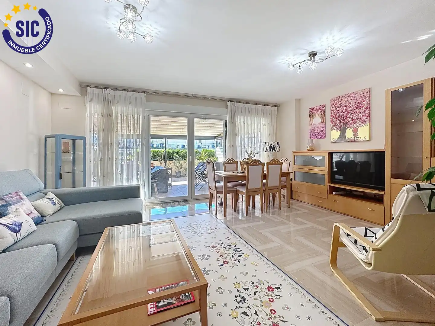 Sala d'estar de Casa adosada en venda en Gandia amb Aire condicionat, Calefacció i Jardí privat