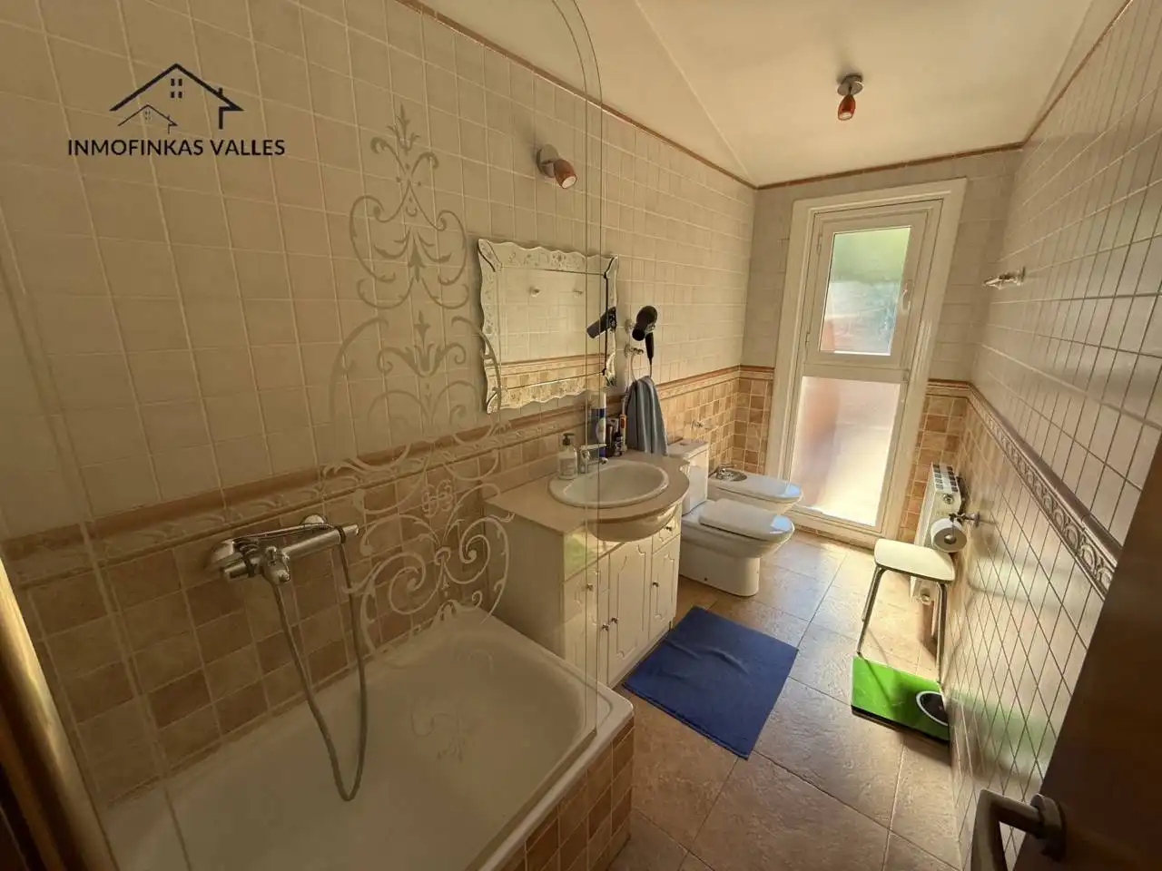 Bany de Casa o xalet en venda en Lliçà de Vall amb Aire condicionat, Calefacció i Jardí privat