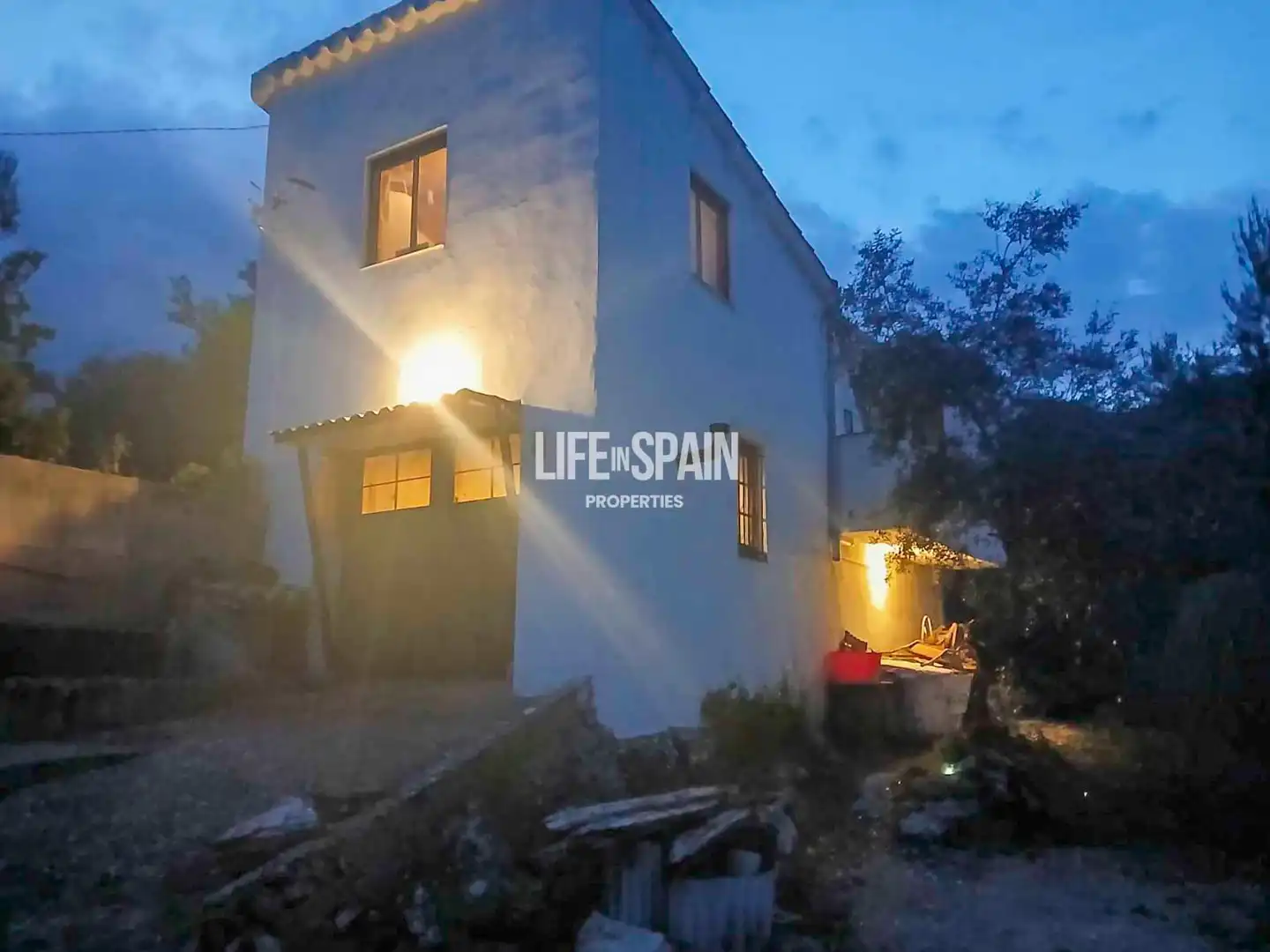 Vista exterior de Finca rústica en venda en Roquetes amb Aire condicionat, Calefacció i Jardí privat