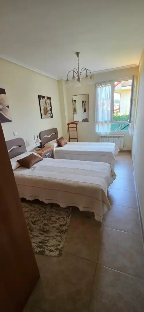 Bedroom of Ground floor for sale in Meruelo  with Heating, Private garden and Furnished