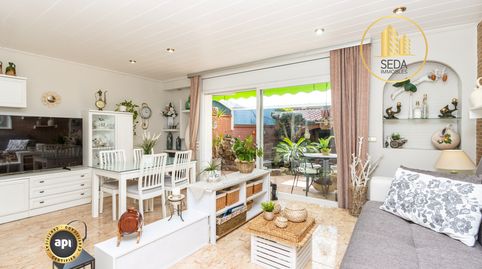 Foto 2 de Casa o chalet en venta en Carrer Ďibáñez de Aldecoa, Les Arenes - La Grípia Can Montllor, Terrassa