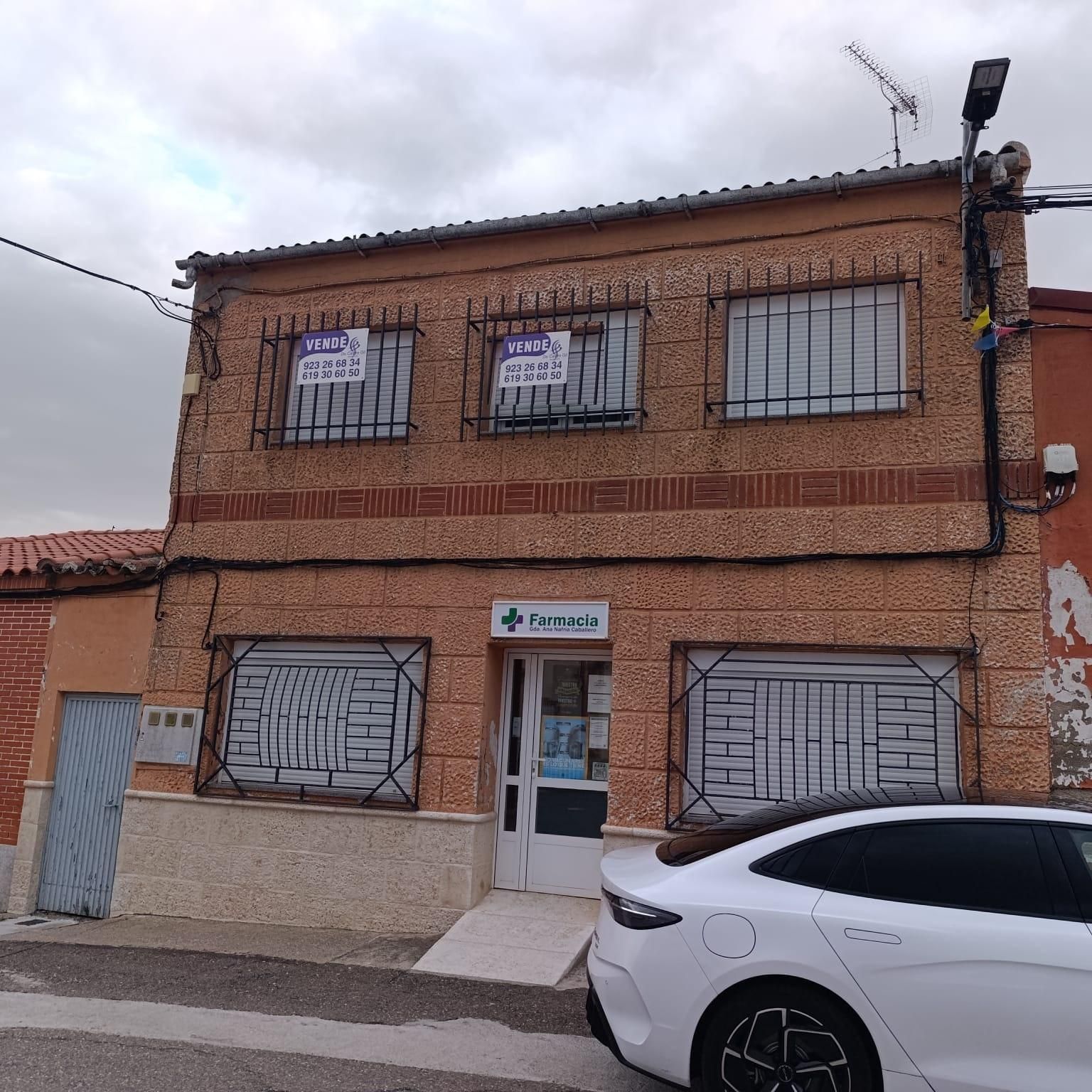 Vista exterior de Casa o xalet en venda en Poveda de las Cintas