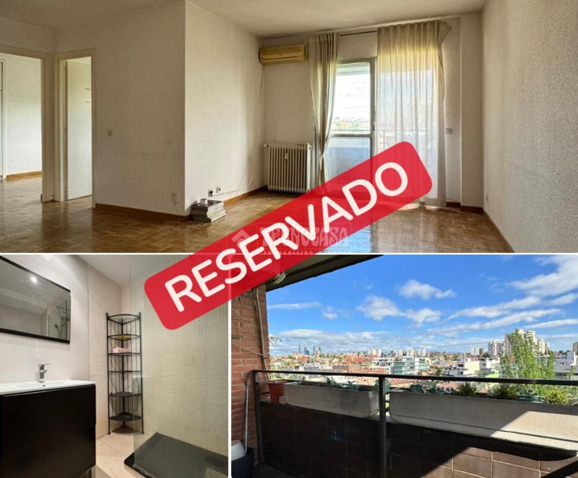 Bedroom of Flat for sale in  Madrid Capital  with Air Conditioner, Heating and Parquet flooring