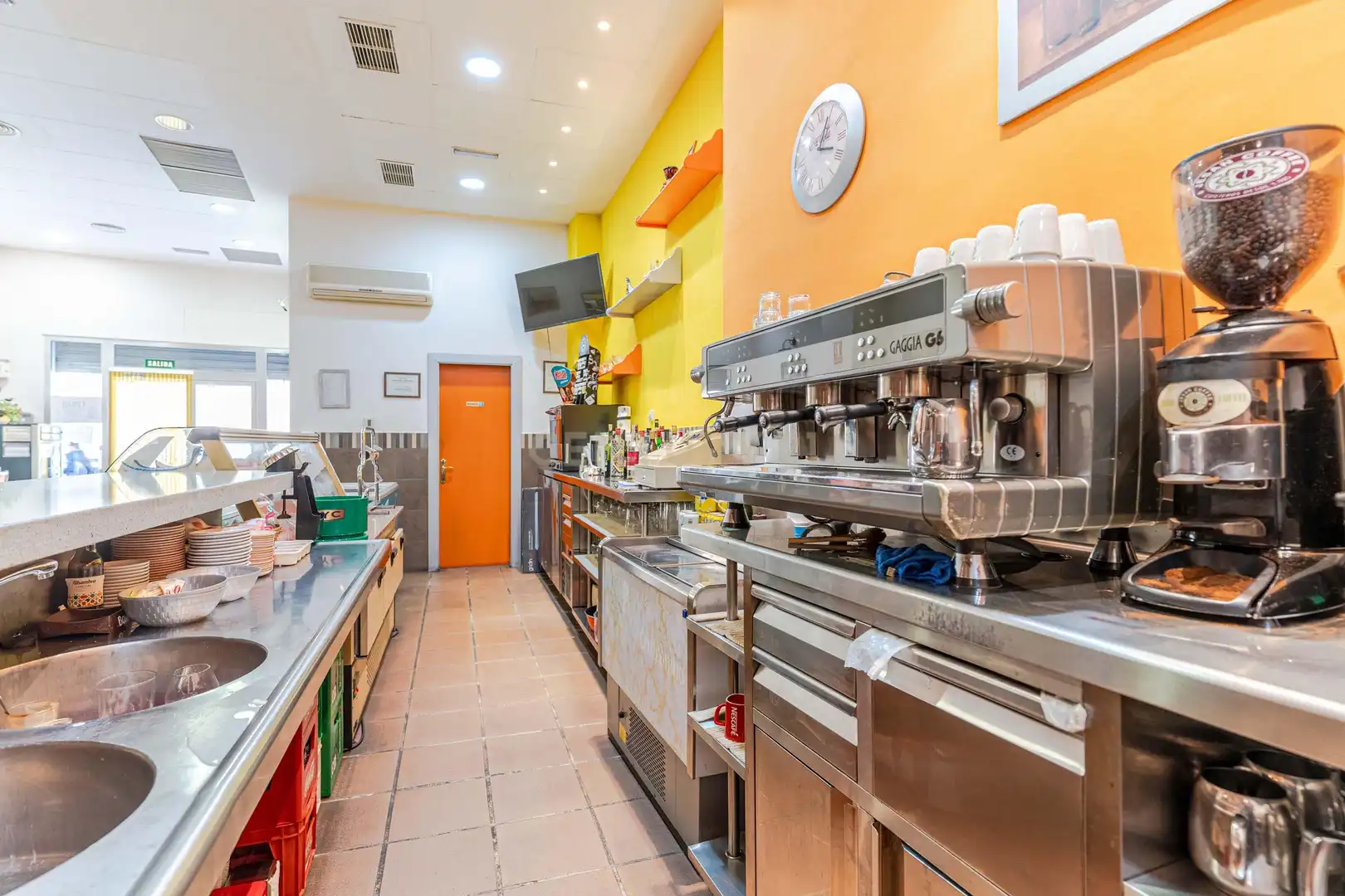 Local en venta en Las Gabias con Aire acondicionado y Alarma