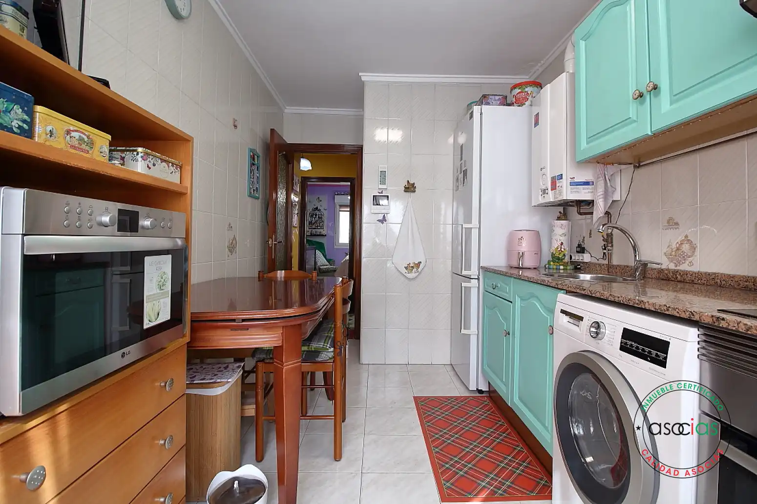 Cocina de Piso en venta en Gijón  con Calefacción, Parquet y Trastero