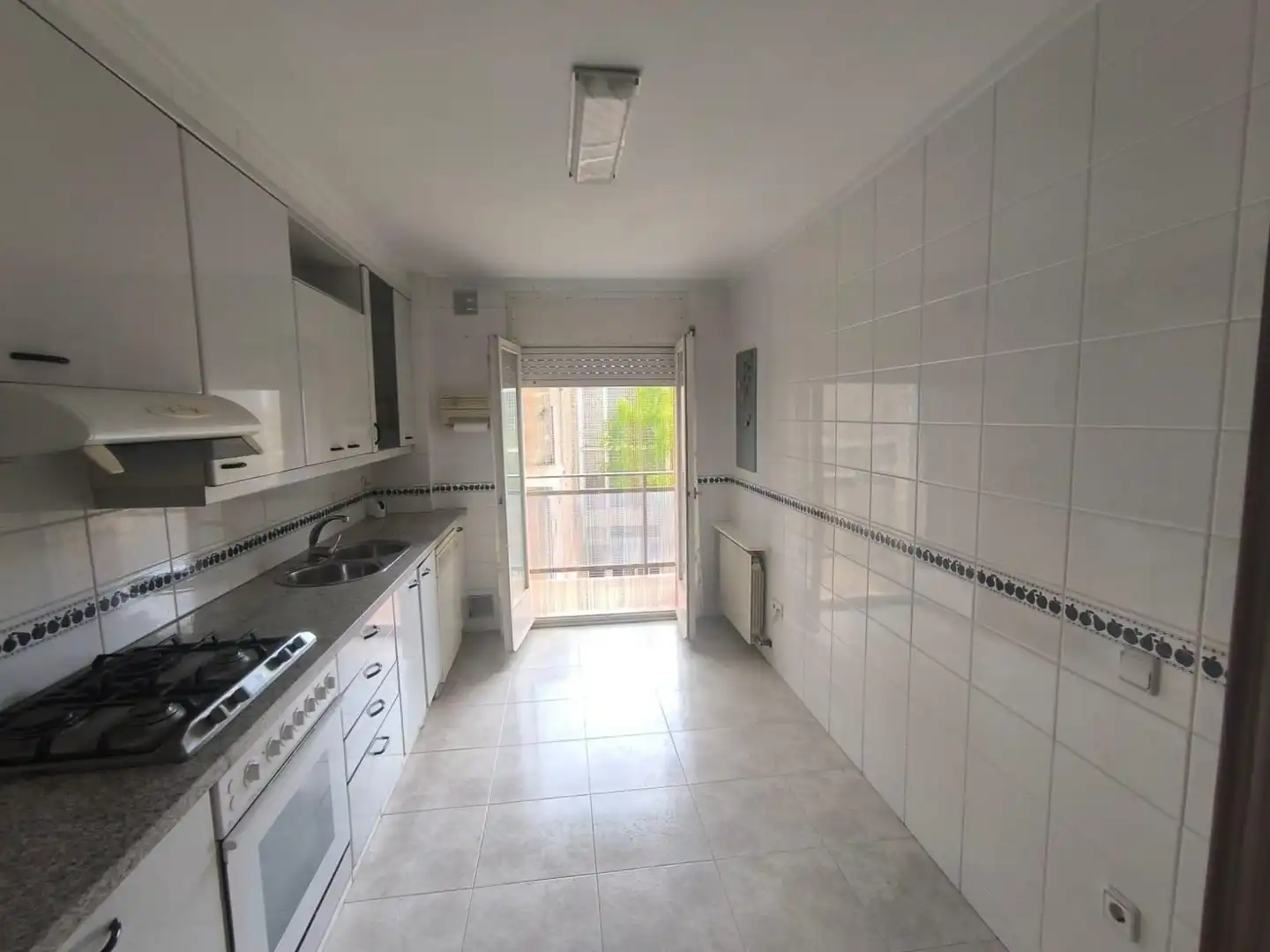 Kitchen of Flat for sale in Manresa  with Air Conditioner, Heating and Balcony