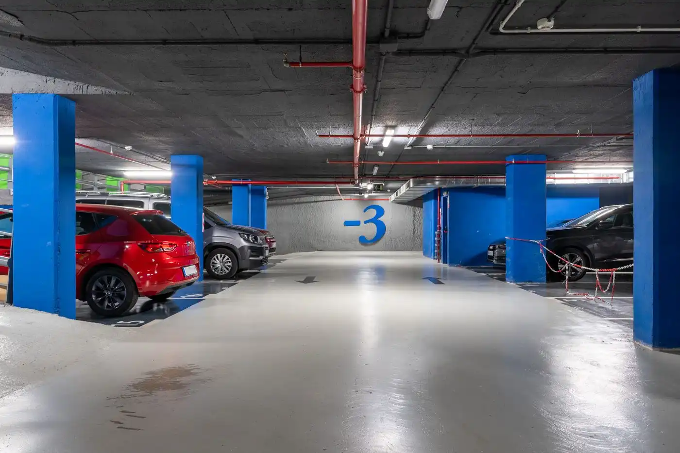 Parking of Garage for rent in Barcelona