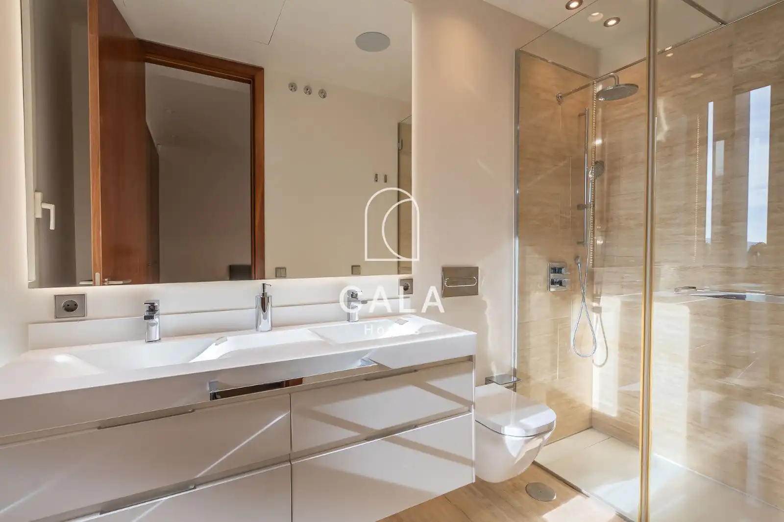 Bathroom of Houses for sale in Adeje  with Air Conditioner, Heating and Terrace