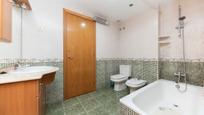 Bathroom of Flat for sale in Viladecans  with Air Conditioner, Heating and Parquet flooring