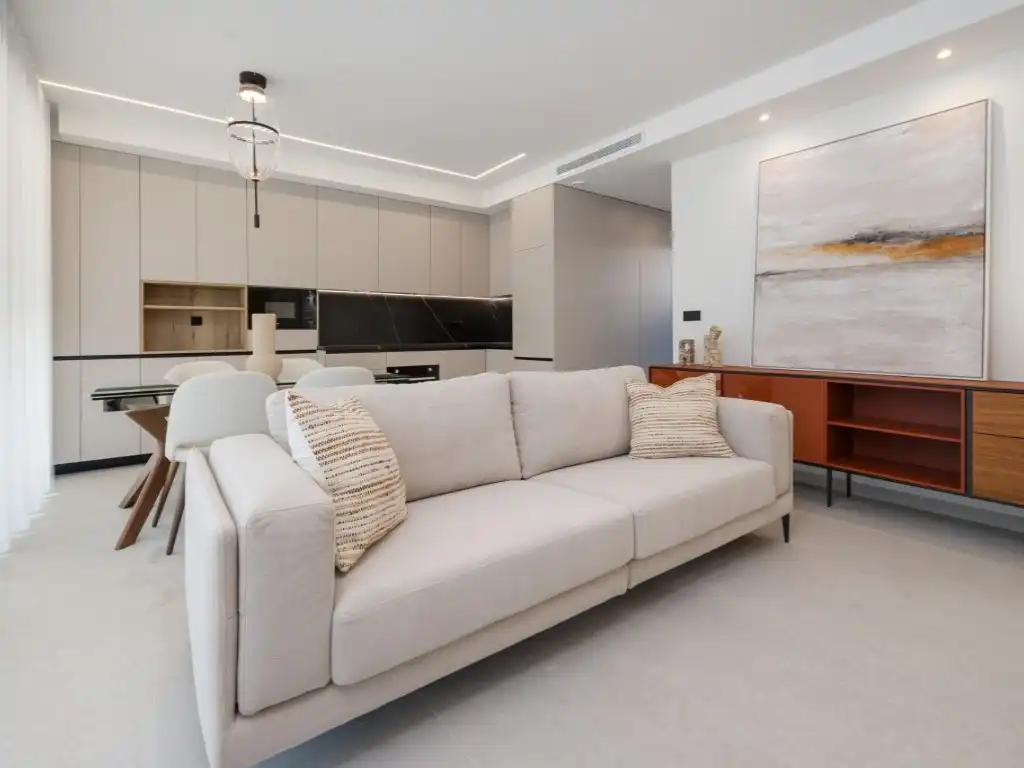 Apartment with pool for sale in Calle Maestro Ant Mora Puchol, imagen 4
