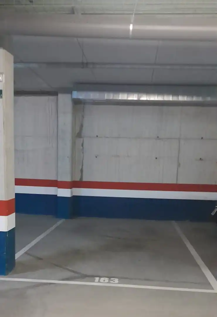 Parking of Office for sale in Ansoáin / Antsoain  with Air Conditioner