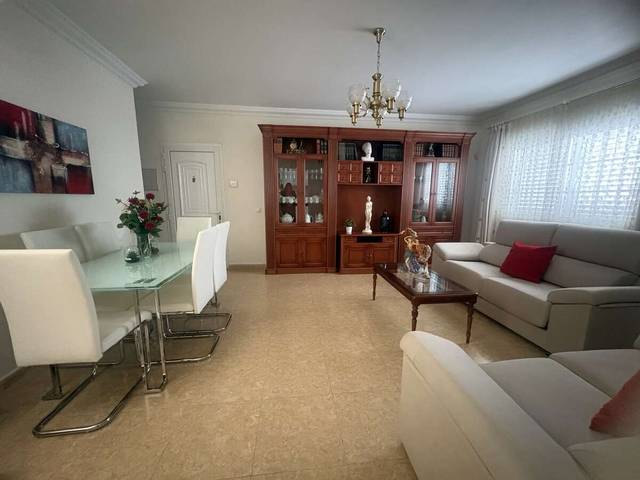 Casa-chalet en Venta en Centro - La Vega Alta