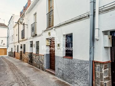 Maison à vendre à Yunquera