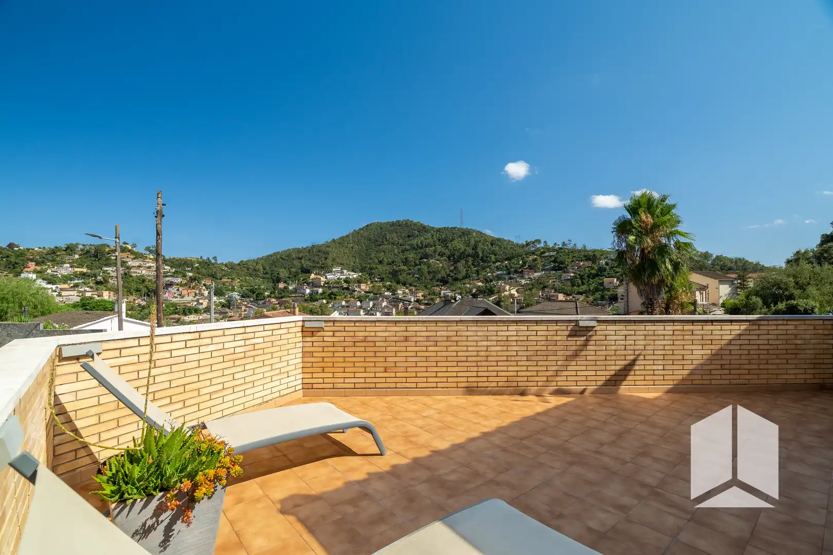 Terrace of Houses for sale in Sant Vicenç Dels Horts  with Storage room and Swimming Pool