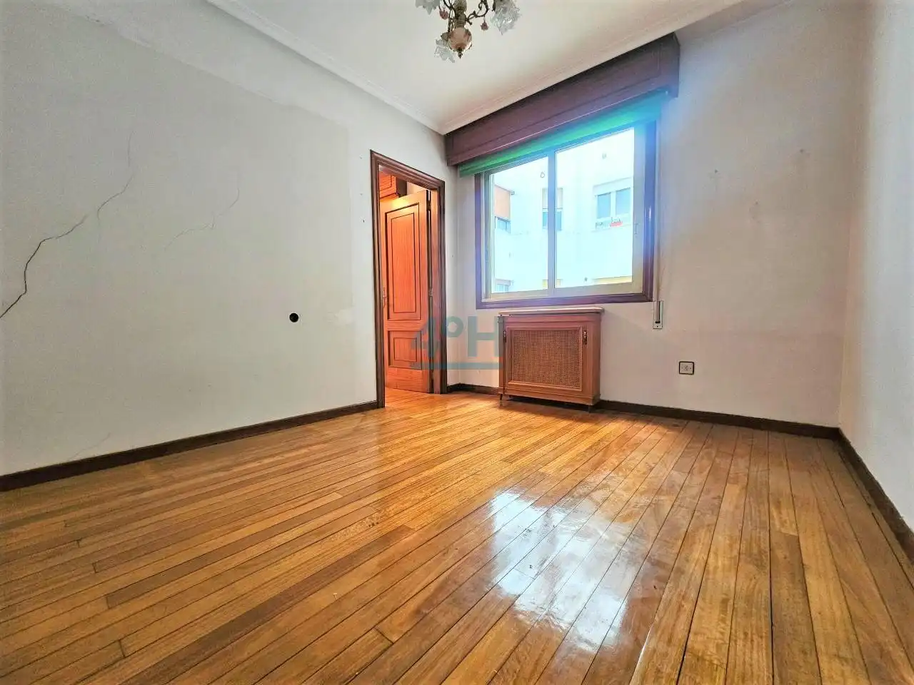 Schlafzimmer von Wohnung zum Verkauf in Ourense Capital  mit Heizung, Parkett und Terrasse