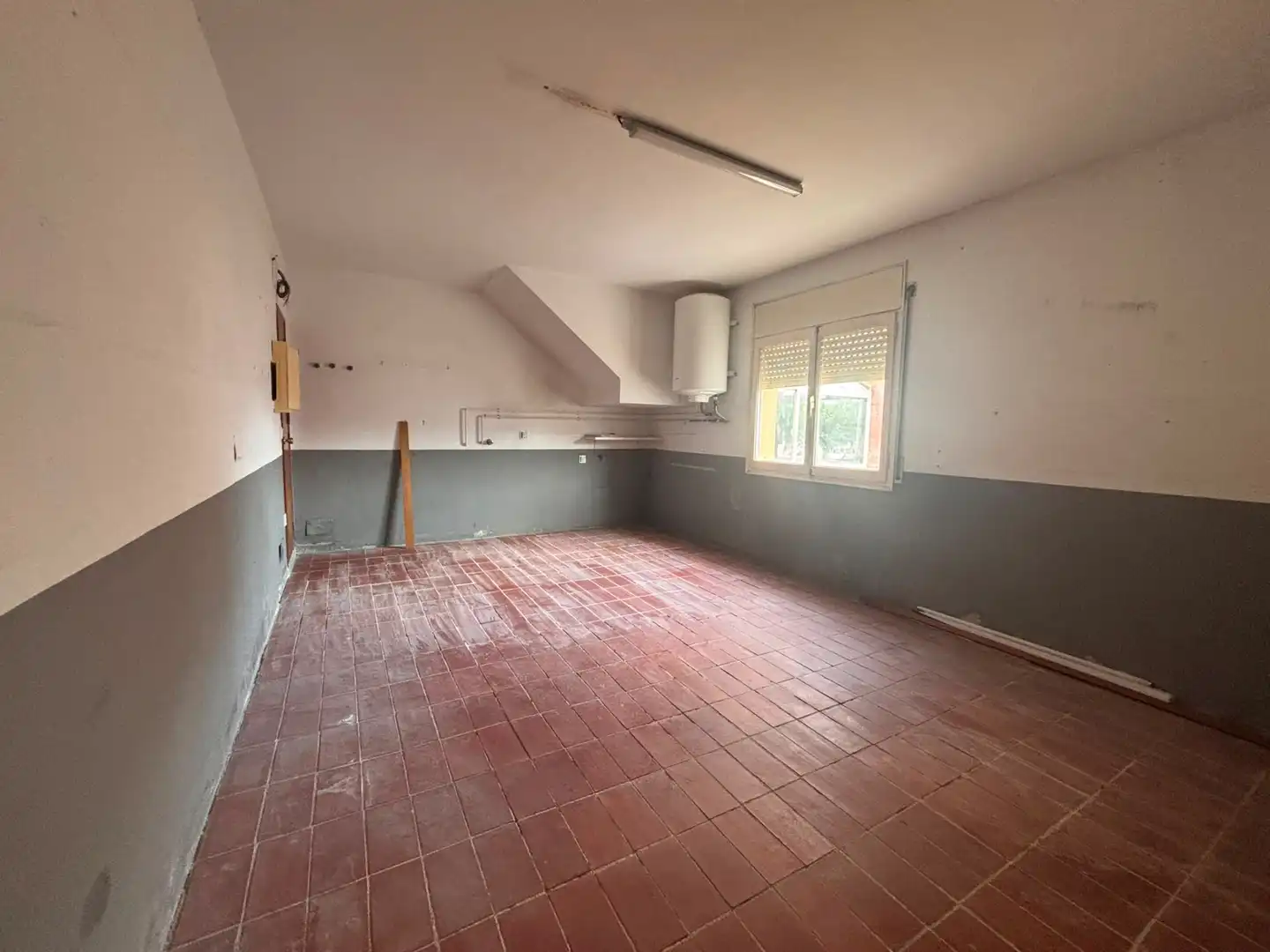Cuina de Casa adosada en venda en Campllong amb Aire condicionat i Terrassa