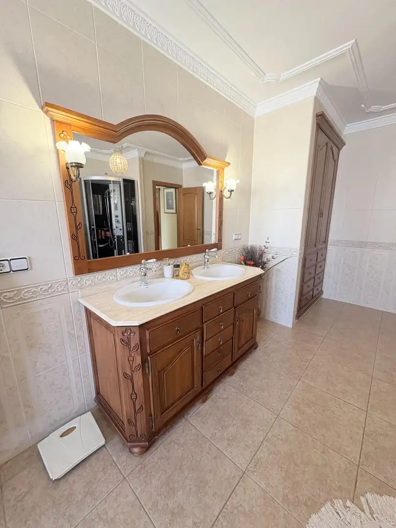 Chalet con terraza en venta en Calle Cronista pareja, imagen 62