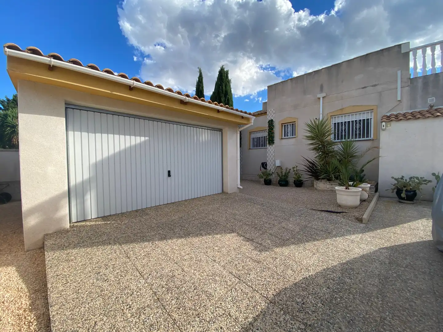 Vista exterior de Casa o chalet en venta en Castalla, Alicante