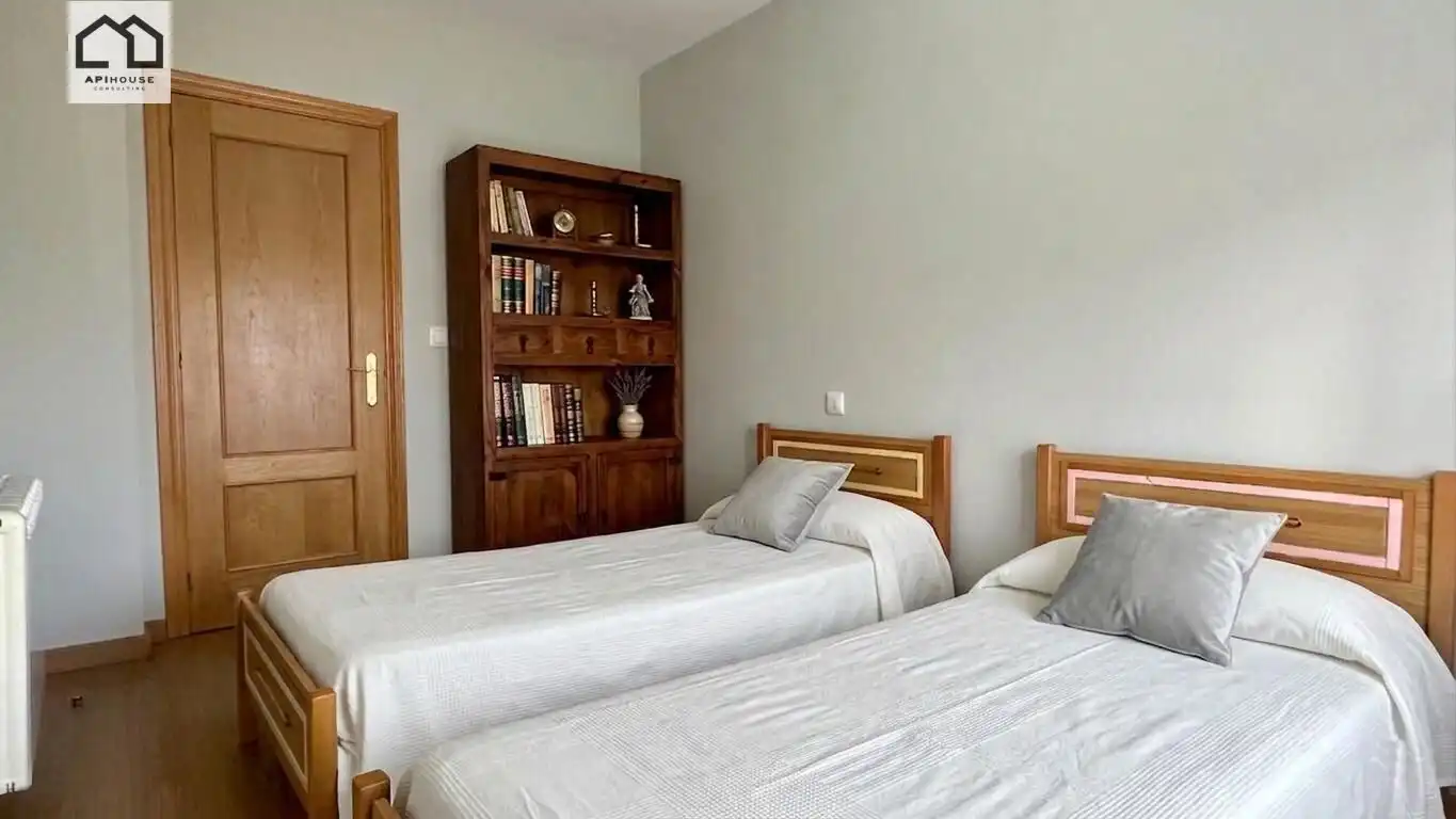 Habitación de Piso en venta en Santa Olalla