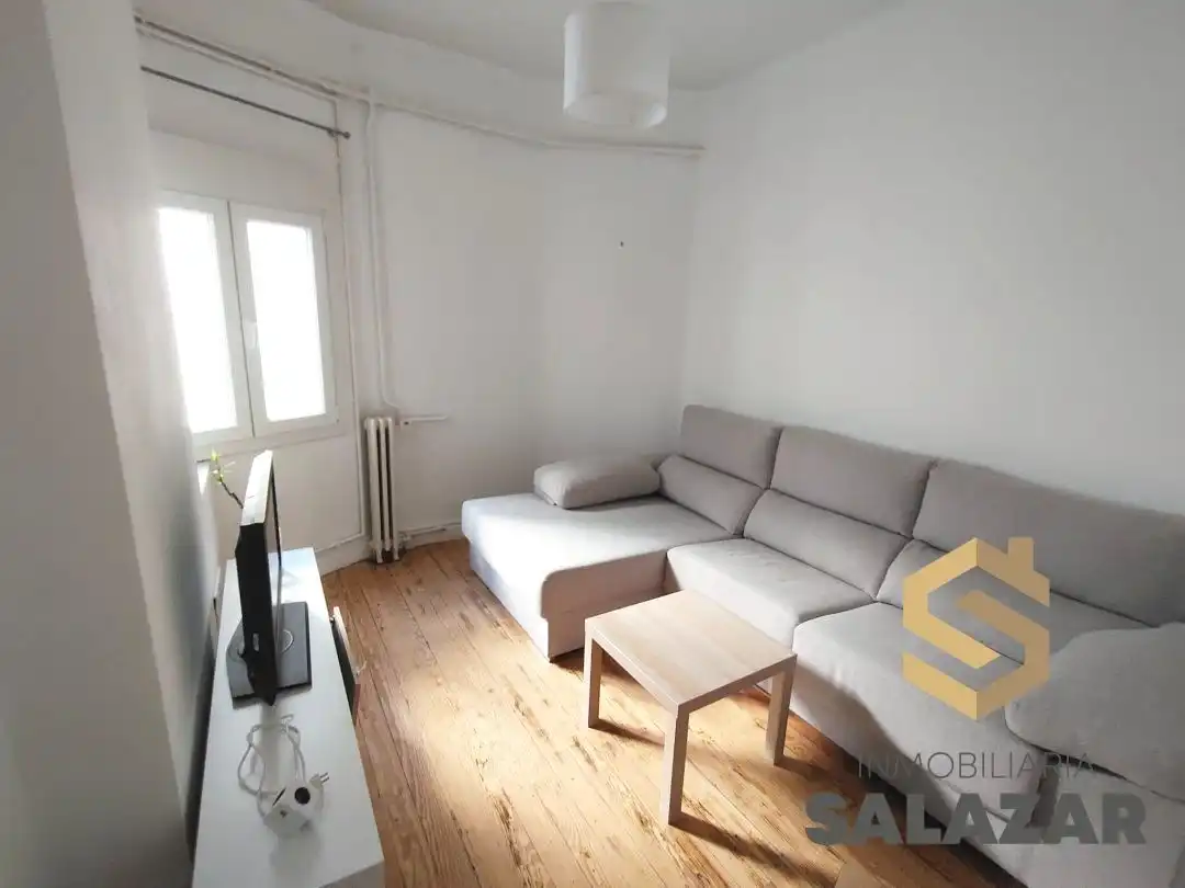 Sala de estar de Piso de alquiler en Bilbao  con Calefacción