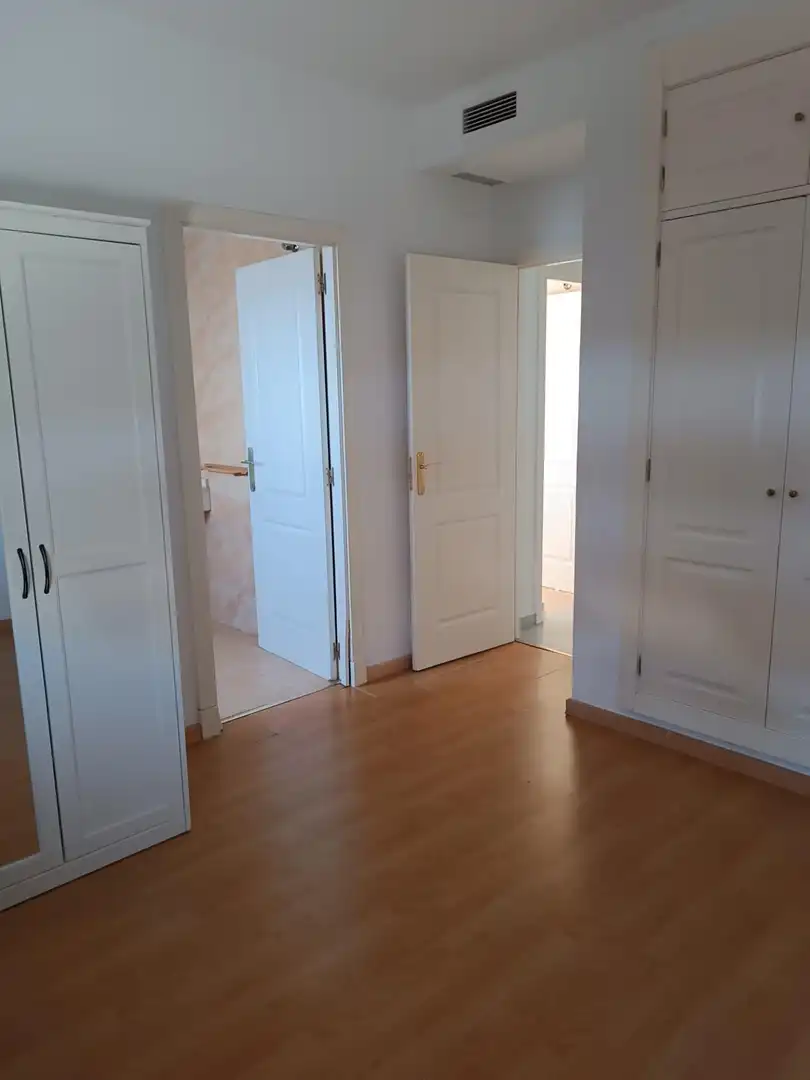 Einfamilien-Reihenhaus zum Verkauf in Casines