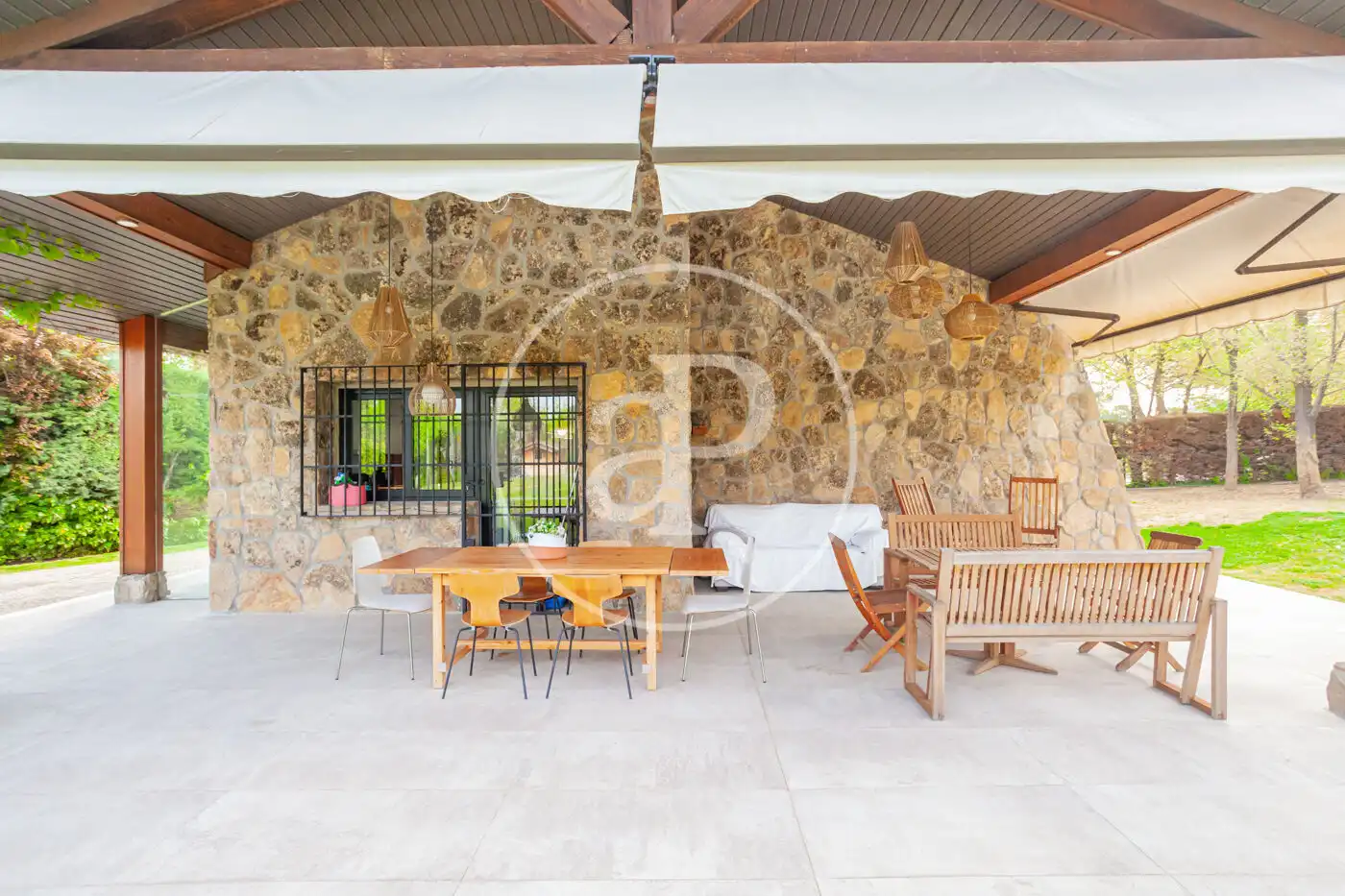 Terraza de Casa o chalet en venta en Pozuelo de Alarcón con Aire acondicionado, Calefacción y Jardín privado
