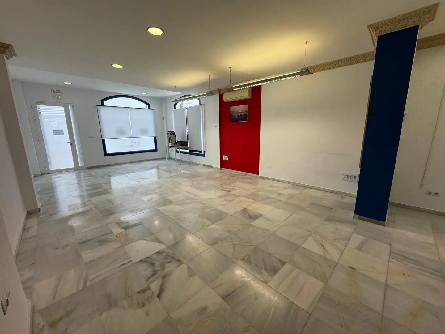 Local comercial en venta en Centro - Calzada - Cabo Noval, imagen 7