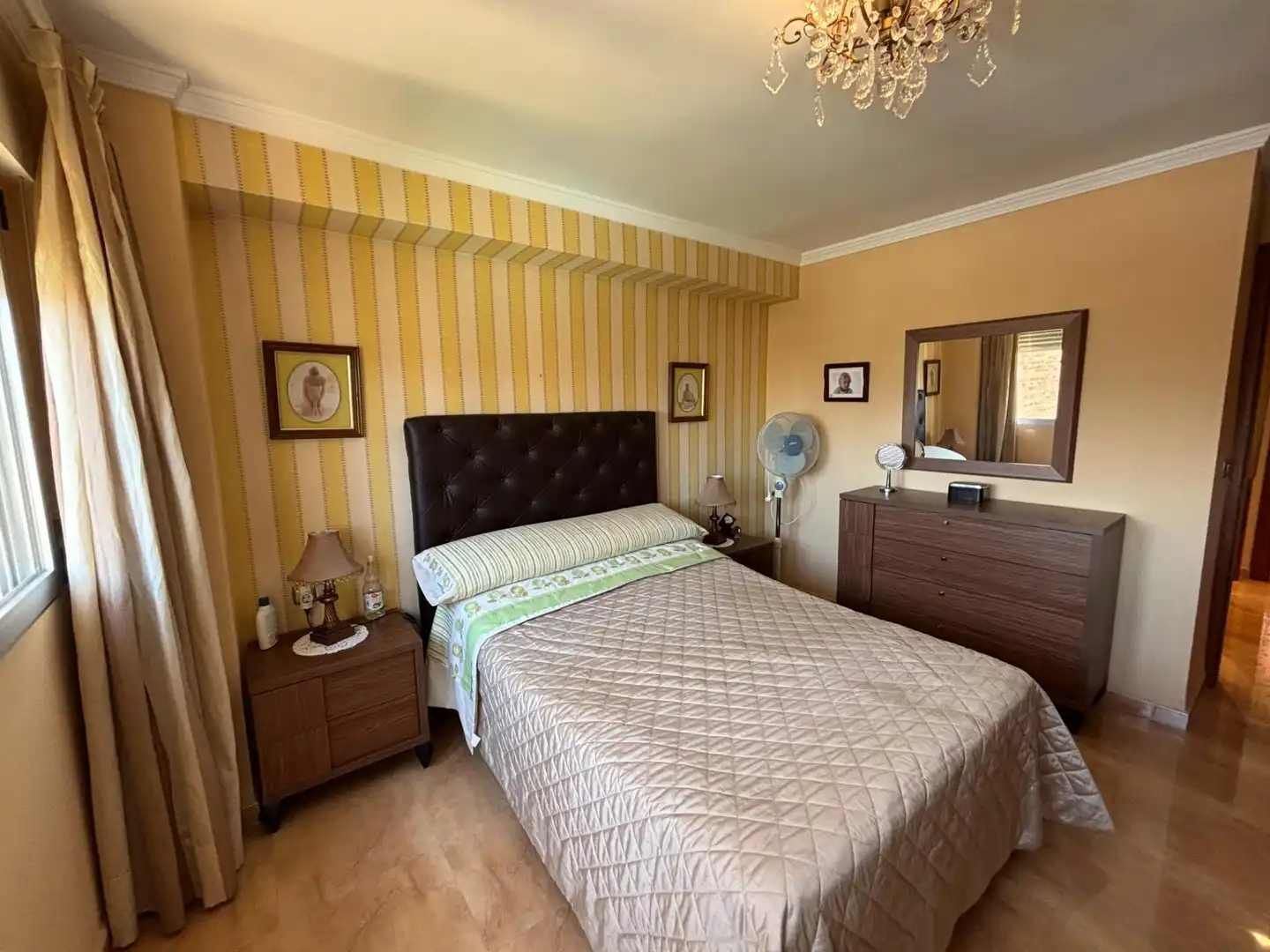 Schlafzimmer von Wohnung zum Verkauf in Alicante / Alacant mit Klimaanlage, Heizung und Gemeinschaftspool