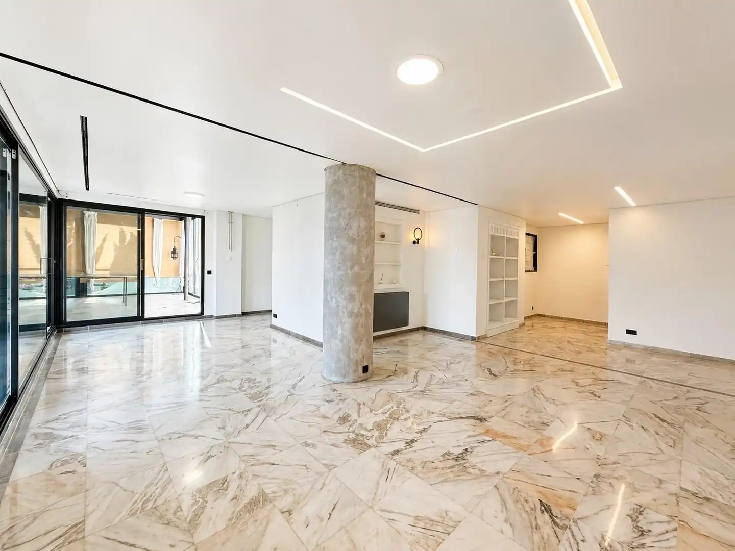 Oficina de alquiler en Marbella con Aire acondicionado y Terraza