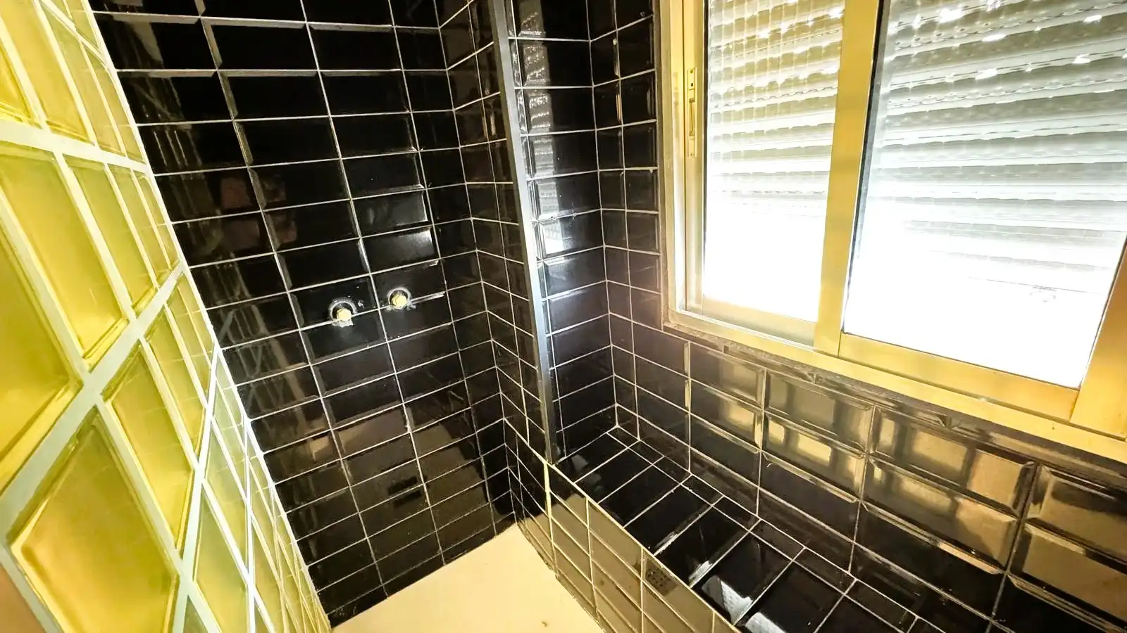Bathroom of Flat for sale in El Álamo  with Heating and Terrace