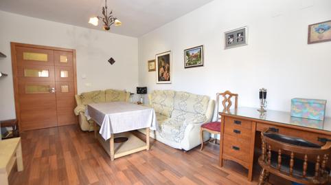 Photo 3 of Flat to rent in Calle Asturias, Barrio de Zaidín, Granada