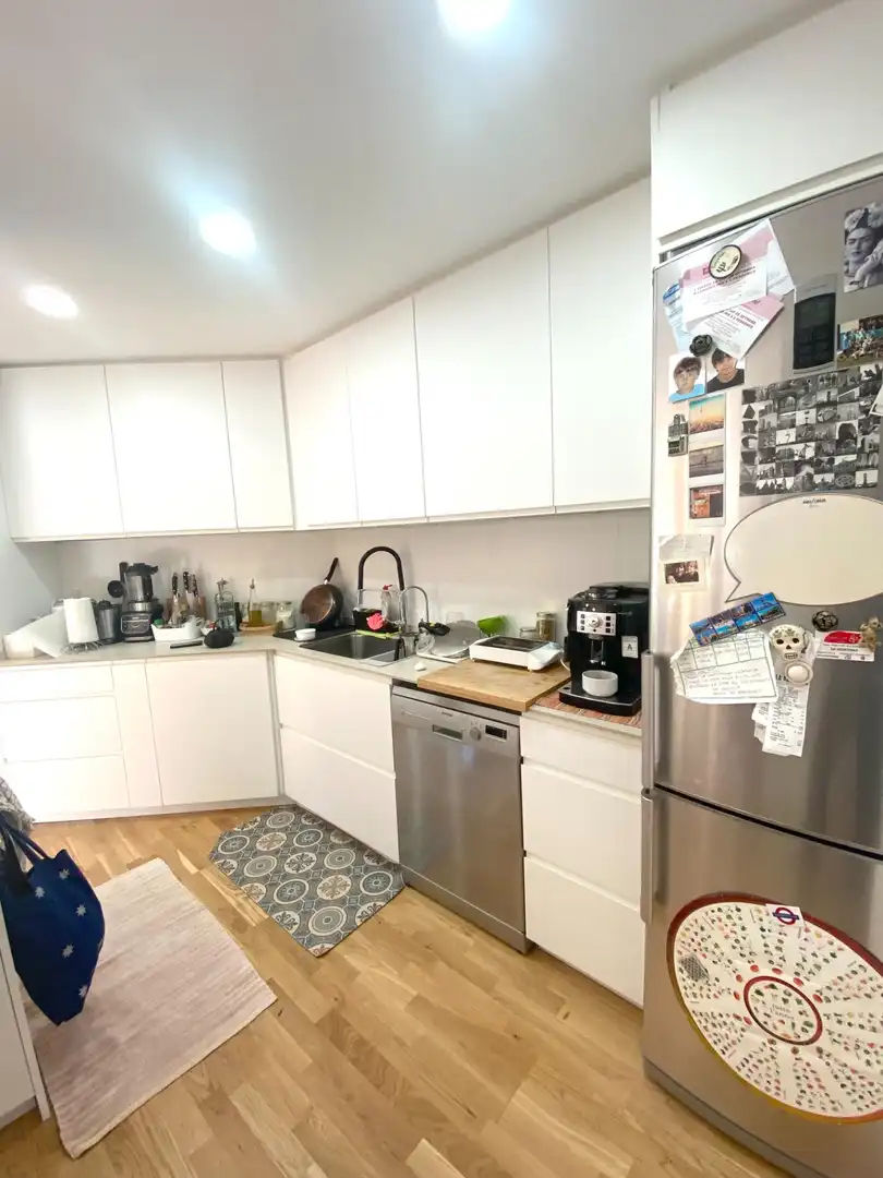 Küche von Wohnung zur Miete in Barcelona mit Heizung, Parkett und Möbliert