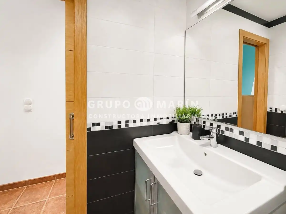 Flat for sale in Carrer de Santiago Rusiñol, imagen 16