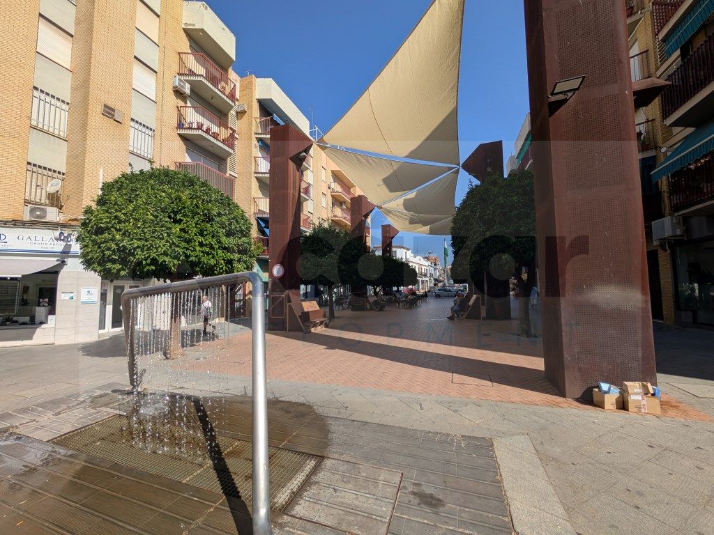 Vista exterior de Piso en venta en Alcalá de Guadaira