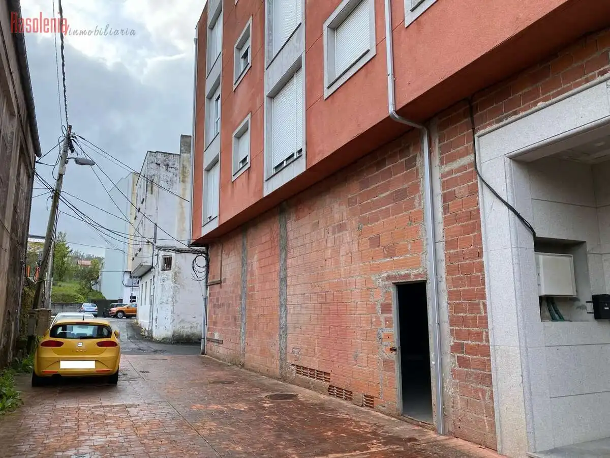 Local comercial en venta en Paraiso 19
