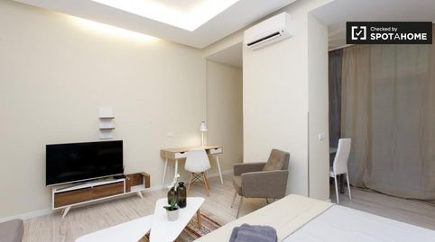Foto 4 de Habitació a Trafalgar, Madrid Capital