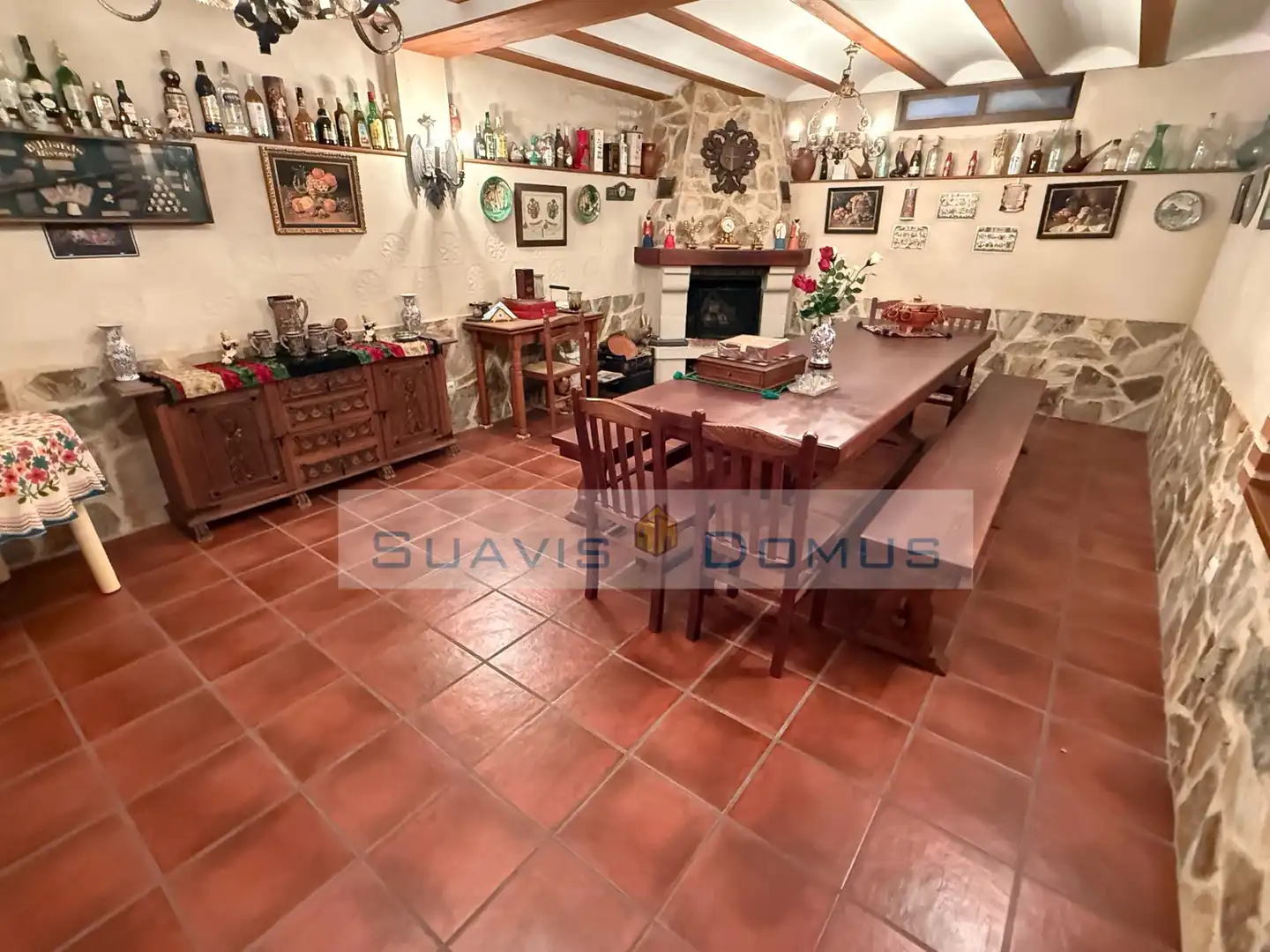Comedor de Casa o chalet en venta en Roales con Calefacción, Jardín privado y Terraza