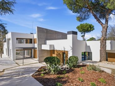 Villa con piscina in vendita a Valle de Sella