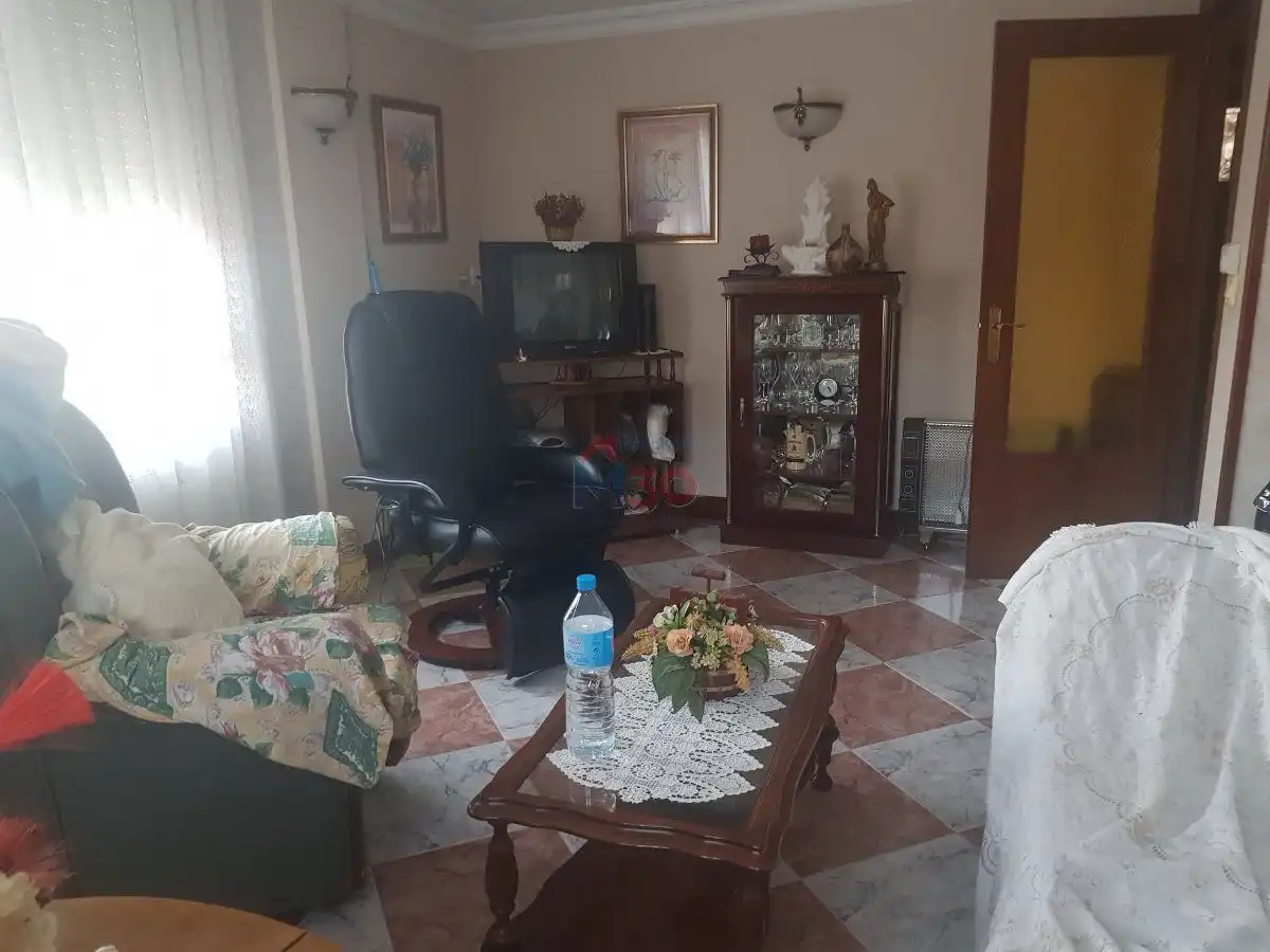 Sala d'estar de Casa o xalet en venda en Pancorbo amb Calefacció, Terrassa i Traster