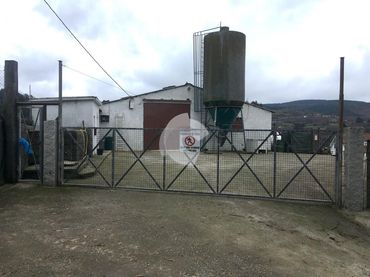 Nave industrial in vendita a Lobios
