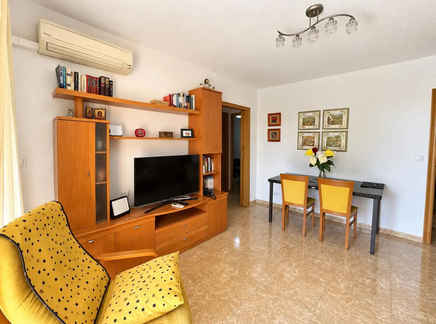 Apartament amb terrassa en venda a Carrer el Pinós 18, imagen 5