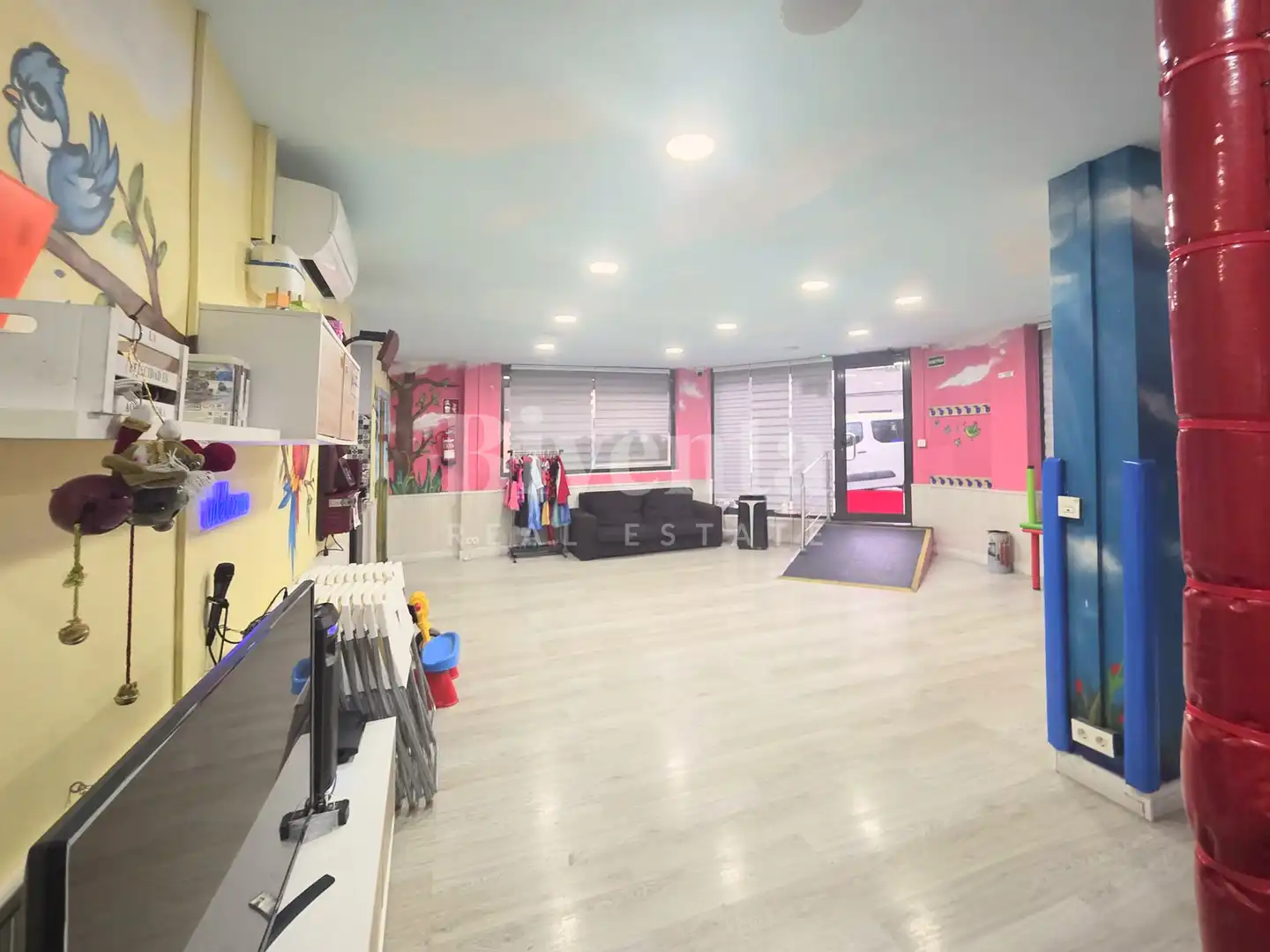 Business premises for sale in Eixample, imagen 12