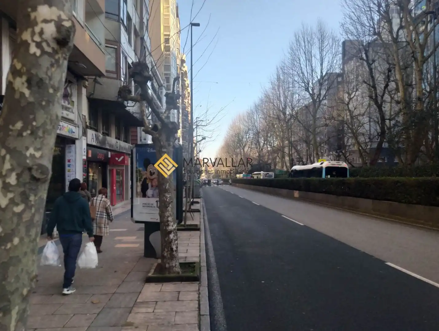 Local en venta en Numancia - San Fernando