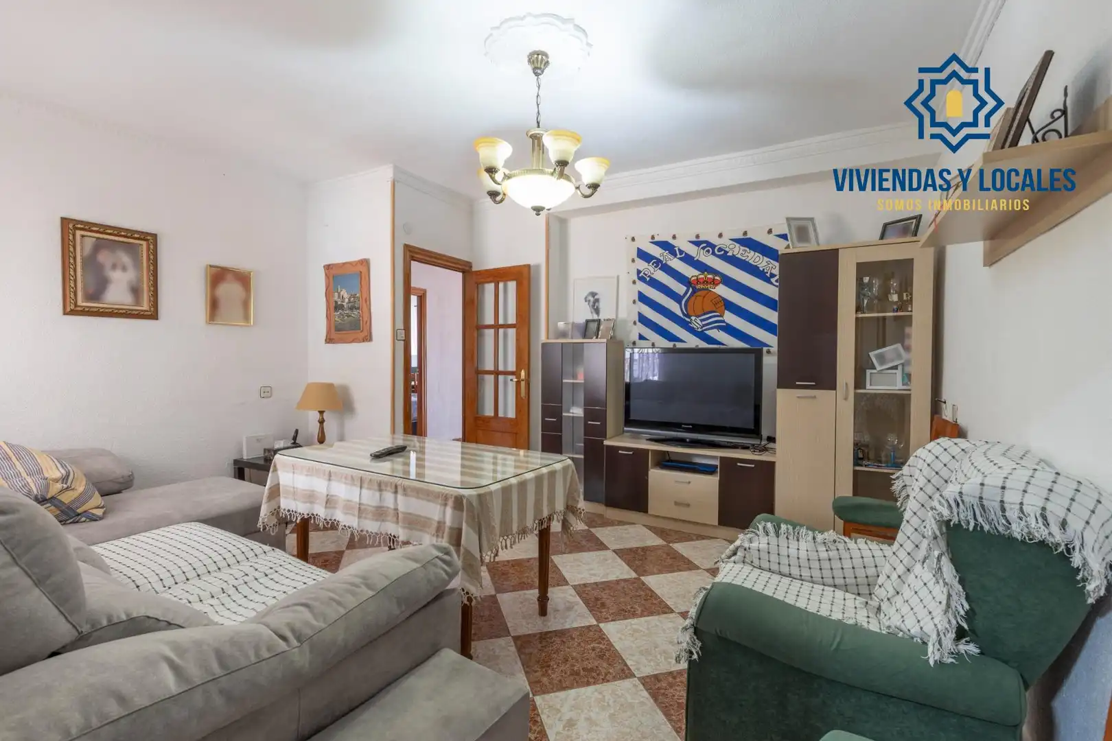 Sala d'estar de Casa o xalet en venda en La Zubia amb Terrassa