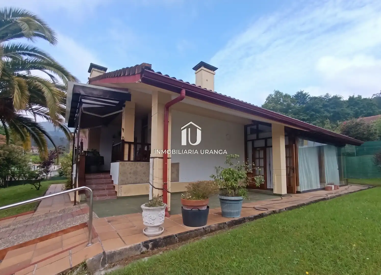 Vista exterior de Casa o chalet en venta en Guriezo con Calefacción, Jardín privado y Terraza