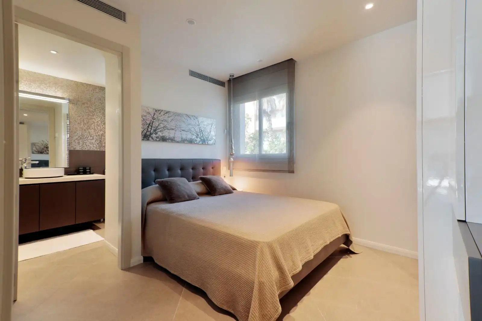 Habitación de Casa o chalet en venta en Gavà con Aire acondicionado, Calefacción y Jardín privado