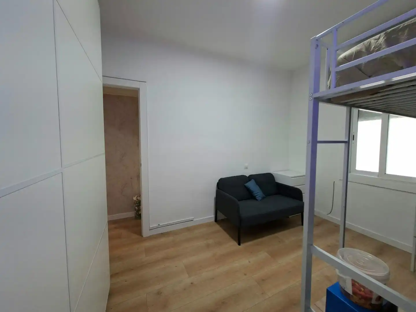 Piso con terraza en venta en Carrer Cuba, imagen 16