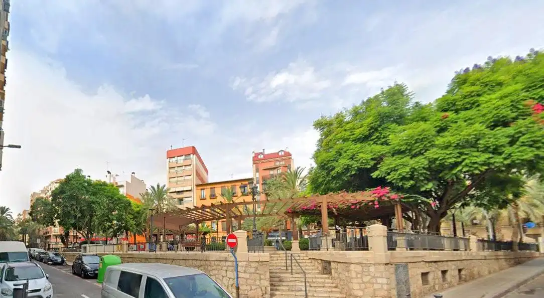 Vista exterior de Garaje en venta en Alicante / Alacant